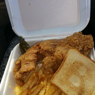 My bestie got the pork chops meal was impressed.