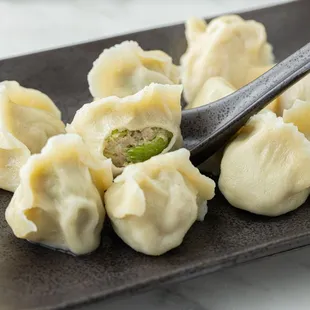 Boiled cabbage and shrimp dumplings