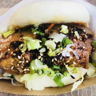 Stewed Pork Belly Bun
