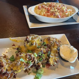 Mason's skins Ham, Tomato, Blue Cheese, Mac &amp; Cheese