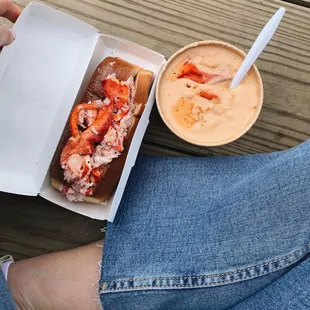 food, chicken wings and fried chicken