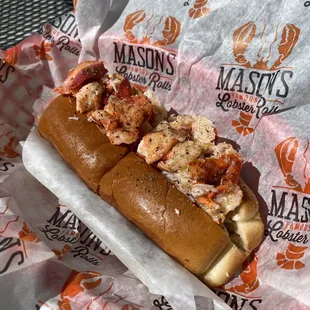 Classic Lobster Roll