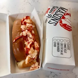 Yum! Connecticut Lobster Rolls @ Mason's Famous Lobster Rolls-Dupont Circle