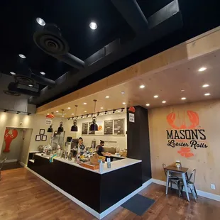 sushi and sashimi, interior