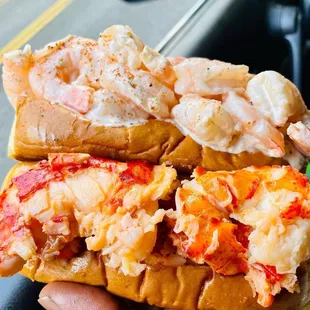 Maine Classic Lobster Roll Shrimp Roll