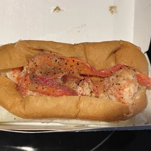 Classic Lobster Roll