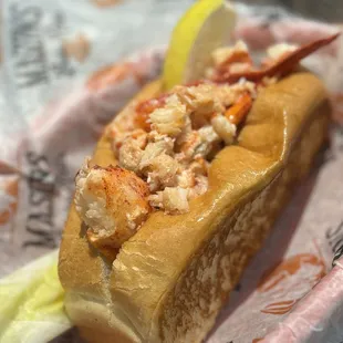 Lobster roll