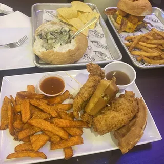 Banging Shrimp Burger*