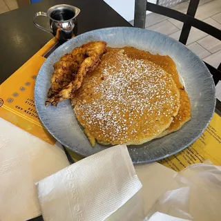 Fried Chicken with Corn Cakes