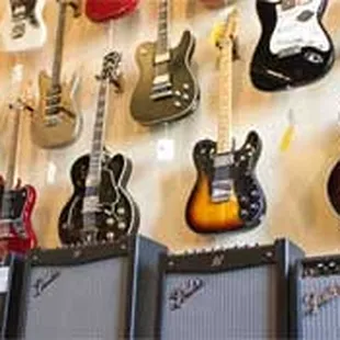 Mass Street Music is an authorized Fender dealer