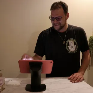 Here's how to book:
Call us: 816-888-0826
Text us: 424-396-1062
Visit our website &amp; book 24/7: massagestudiokc.com