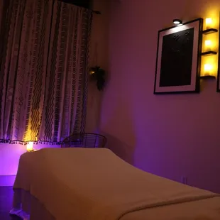 Here's how to book:
Call us: 816-888-0826
Text us: 424-396-1062
Visit our website 24/7: MassageStudioKC.com