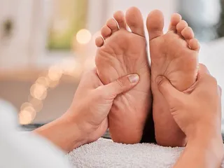 Zero Gravity Massage Center