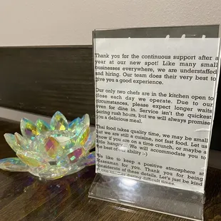 We had great service dining in! There were tons of take out orders being placed and picked up.