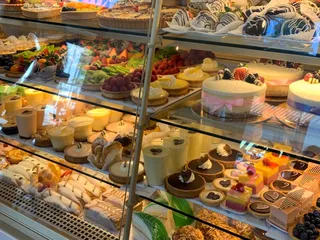 Lavender Bakery & Cafe'