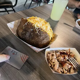 This was way too much for me to eat! Wonderful, it would REALLY pare well with a natural-juice margarita.