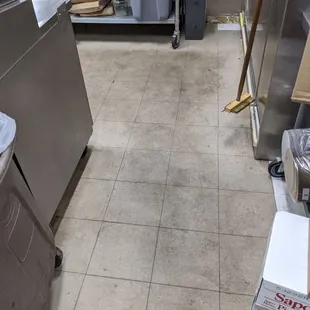 Filthy floors. Yes they use same mop water when they mop for kitchen and dining room