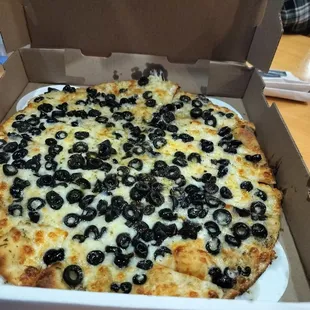 White pizza without girganzola