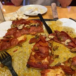 Massey's Pizza Sports Bar & Wings