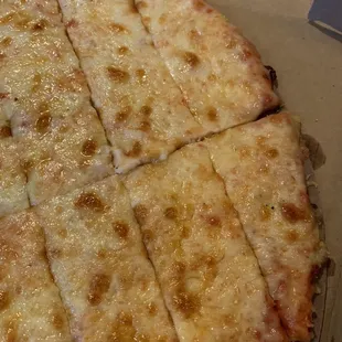 The pizza came like this.
