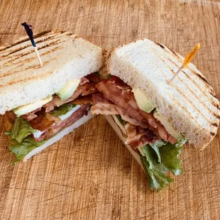 Strange magic BLT