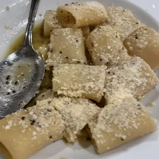Pasta with butter black pepper and grated chees