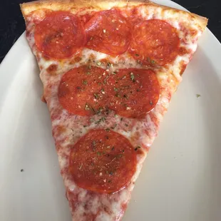 1 slice of pepperoni