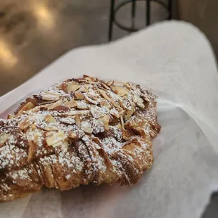 Almond crossiant to go