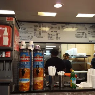 Breakfast, poboys, burgers, sides, chicken and seafood platters. So much to choose from.