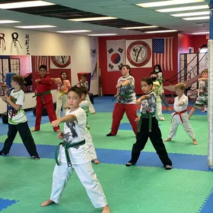 Learn: Self discipline, respect, focus, self-confidence, &amp; self-defense. Kids  the training &amp; parents   masterjimtkd.com