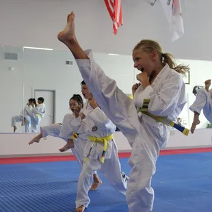 Roar Like a Lion. Train Like a Beast. It's the MegaKick way.