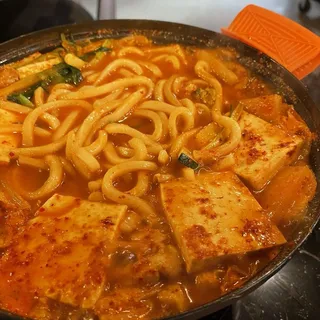 Intestine Hot Pot