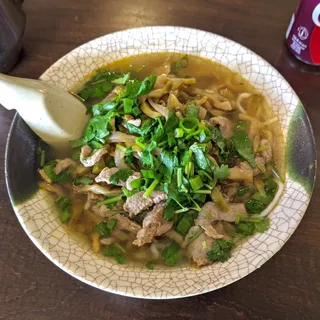 Mustard Pork Noodles Soup