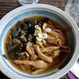 Chicken and Mushroom Noodle Soup