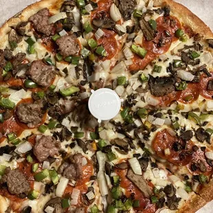 King supreme with 1/2 sausage