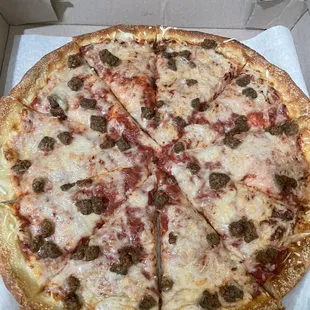 Vegan sausage pizza