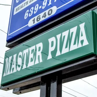 a sign for a restaurant