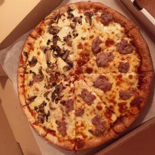 Half mushroom / half sausage