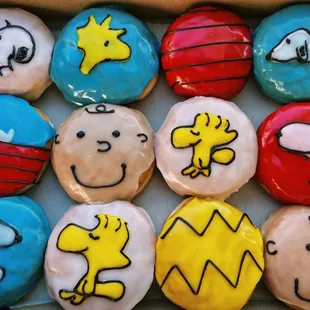 Custom snoopy donuts