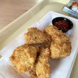 CHICKEN NUGGETS