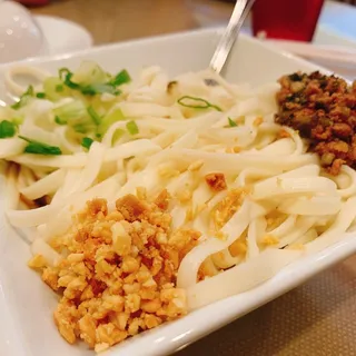 A2. Dandan Noodles