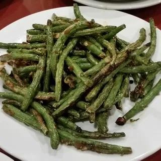 G7. Stir-Fried Minced Pork with Sour Green Beans