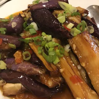 G12. Eggplant with Garlic Sauce