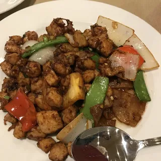 E8. Stir-Fried Diced Chicken