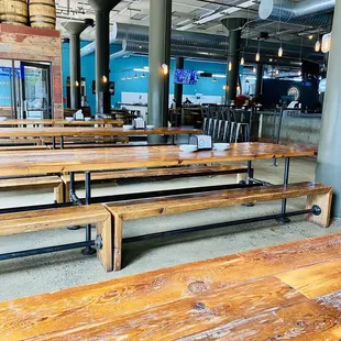 Spacious indoor seating - great for bringing a toddler or your dog!