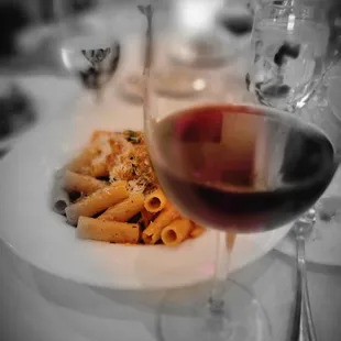 Rigatoni with shrimp and scallops in vodka sauce