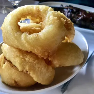 Colossal Onion Rings