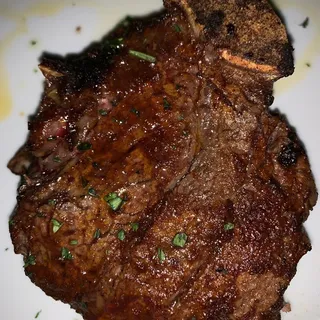 Bone-in Filet (12 Oz.)