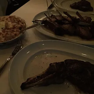 Rack of Lamb (22 Oz.)