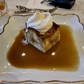 Johnnie Walker Flight Tray with Featured Dessert